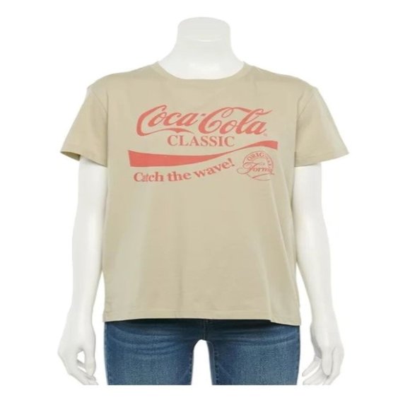 Juniors' Coca-Cola Classic Tee NWT XS - Picture 1 of 7